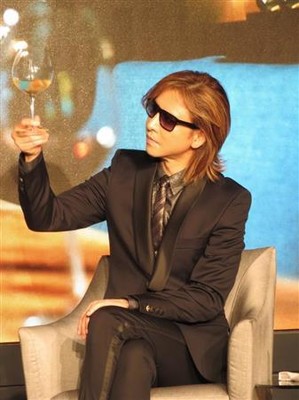 ＹＯＳＨＩＫＩ、「僕のワインを贈らせていただきます」　親交ある小泉元首相の次男・進次郎氏結婚を祝福（サンケイスポーツ）