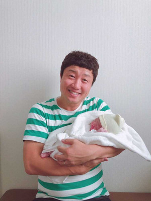 「Ｗエンジン」えとう窓口に第2子次男誕生　4人家族に「人生の楽しさも4倍のはず」（スポニチアネックス）