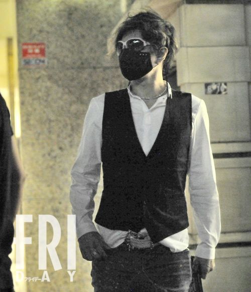 くすぶるトラブル報道でGACKTが『格付け』に戻らぬ可能性　(FRIDAY)