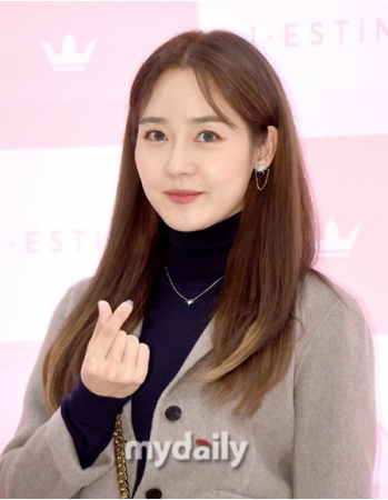 【全文】ソン・ユリ（Fin.K.L.）、昨日（12/7）に女児の双子出産…「待望の末に出会えた命」(WoW!Korea)