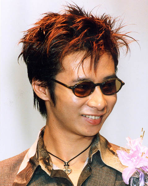 「コクリコ坂から」原作者の息子が明かす二世の呪縛 いしだ壱成、東尾理子らが抱える生きづらさ(日刊ゲンダイDIGITAL)