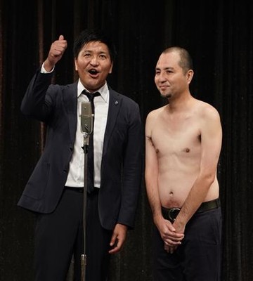 吉本謹慎芸人が復帰！スリム真栄田、サンド伊達に感謝も「反社っぽい人」（サンケイスポーツ）
