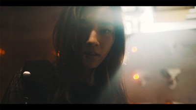 milet、新作EP『us』収録曲“Fire Arrow”PV公開　監督は東市篤憲（CINRA.NET）