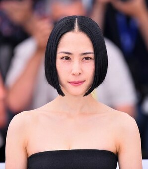 『カムカムエヴリバディ』深津絵里が「18歳のるい」を演じた“深い意味”(現代ビジネス)