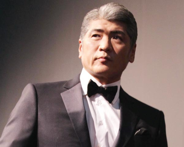 ロッカー吉川晃司がコントに初挑戦！ 尾崎豊との泥酔から家庭菜園に没頭するまで(日刊ゲンダイDIGITAL)