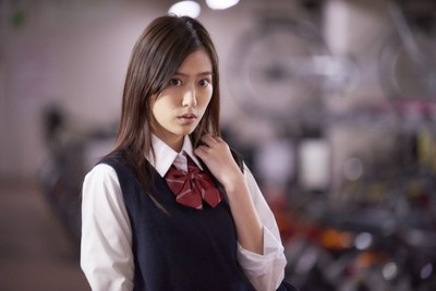 恒松祐里、思春期真っ只中の女子高生役『アイネクライネナハトムジーク』場面写真解禁（クランクイン！）