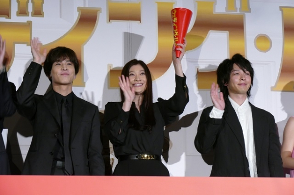 篠原涼子「とにかく笑える」　約3年ぶり主演作「ウェディング・ハイ」をアピール(映画.com)