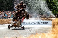 おバカな競技に大まじめ、レッドブル ボックスカートレース開催　10月6日（レスポンス）
