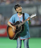 競泳・萩野公介とｍｉｗａが今秋結婚へ　ｍｉｗａは妊娠中、今冬出産（スポーツ報知）
