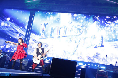 angela、高速トロッコで全力☆Shangri-La！アニサマ2日目、結城アイラは弾き語りで魅了（コミックナタリー）