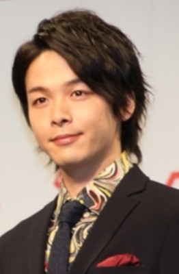 高校1年の夏に美容院で…、中村倫也の思い出話に「胸がキュン」（MusicVoice）