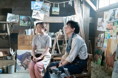 『なつぞら』吉沢亮、“妻”大原櫻子を抱きしめる姿に「美しすぎ」の声（クランクイン！）