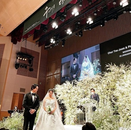 ペ・ジョンナム「シネ、本当におめでとう」チェ・テジュン&パク・シネ結婚(WoW!Korea)