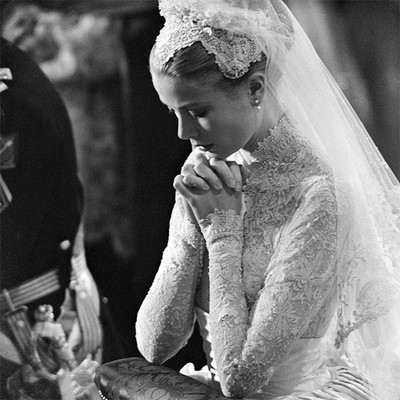 グレース・ケリーの花嫁姿に隠されていた10の秘密（ELLE ONLINE）