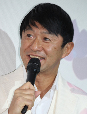 後続の車に追突された武田修宏　コルセット姿で登場も「大丈夫です！」（スポニチアネックス）