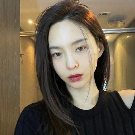 「Dynamic Duo」ゲコの妻キム・スミ、美貌溢れる近況写真にキム・ドヨンも「Wow」(WoW!Korea)