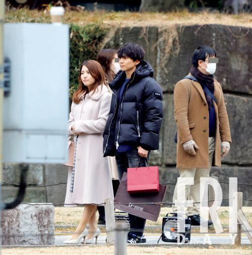 佐藤大樹＆川島海荷「凍てつくような朝の撮影」で放ったオーラ(FRIDAY)