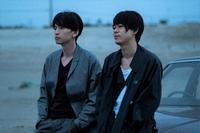 大倉忠義×成田凌、2ショット場面写真公開！ 『窮鼠はチーズの夢を見る』恋敵キャストも（cinemacafe.net）