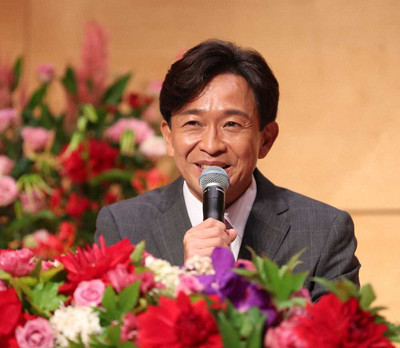 城島、結婚会見後に報道陣一人一人を“お見送り”　渡した手土産は…（スポニチアネックス）