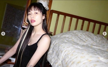 ヒョナ（元4MINUTE）、新婚の新居？ 結婚説に応答無し…「婚約後初の近況」(WoW!Korea)