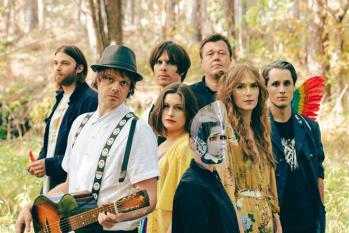 チーム・ミー、7年振りとなる3rd AL『Something in the Making』リリース(BARKS)