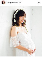 秋に出産予定の吉木りさ、マタニティーフォトを公開「今度は親子３人で撮れたらいいな」（スポーツ報知）