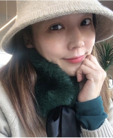 歌手ユジン（S.E.S）、目の下のほくろが魅力的な近況を伝える(WoW!Korea)