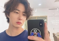 【トピック】俳優チョン・イル、ラフな近況写真がセクシーすぎると話題（WoW!Korea）