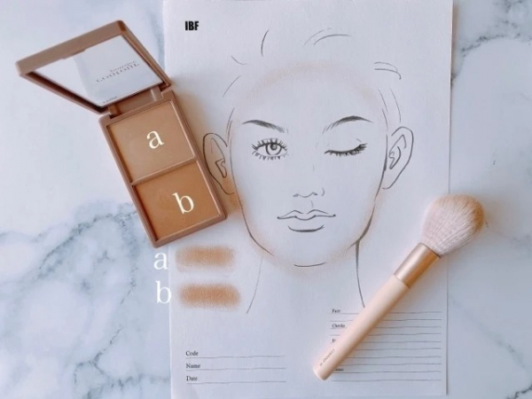 小顔見せもたるみ隠しも！韓国コスメ「エチュード コントゥアパウダー」が骨格矯正レベル！(＠BAILA)