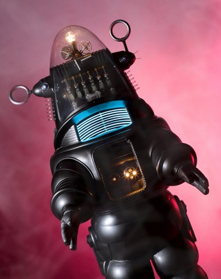映画『禁断の惑星』ロボットが6億円で落札！小道具で史上最高額（シネマトゥデイ）