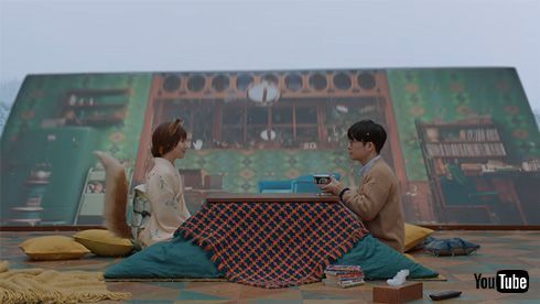 全部まぼろしだったのか……!?　「どん兵衛」新CM、衝撃的すぎる展開に「どんぎつねさあああぁぁぁぁぁーーーん」「泣く」と動揺広がる(ねとらぼ)