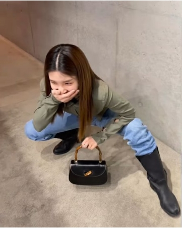 「オットギ3世」ハム・ヨンジ、親子3代に受け継がれるグッチのカバン公開(WoW!Korea)