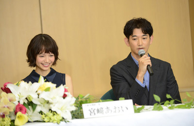 宮崎あおいと瑛太が恋愛成就？石井ふく子Pによる新春ドラマ「あしたの家族」で共演（映画ナタリー）
