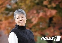 “裸足のディーバ”イ・ウンミ、デビュー30周年を迎え「後悔のないように」（WoW!Korea）