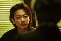 佐藤健、やさぐれ無精ひげ姿に「新鮮」の声『ひとよ』の役作りは“自然体”（cinemacafe.net）