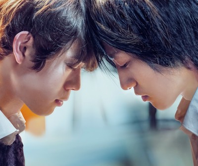 初恋の彼を抱きしめ…宮沢氷魚×藤原季節『his』予告編（シネマトゥデイ）