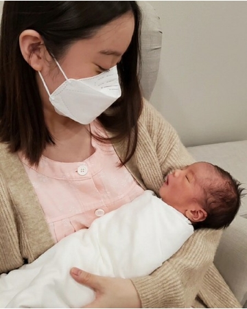 へリム（元Wonder Girls）、生後9日の息子の名前初公開「シウ、この世にようこそ」(WoW!Korea)