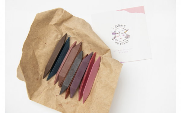 【50代素敵な女性の社会貢献】使いきれないアイシャドウやリップどうしてる？(Web eclat)