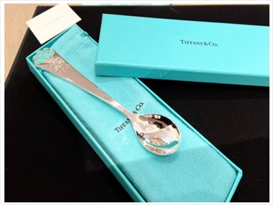 内山信二の妻・琴、愛娘に“世界に1つだけのプレゼント” 20年後が楽しみな一品に「素敵!」「絶対に喜びます」(ねとらぼ)