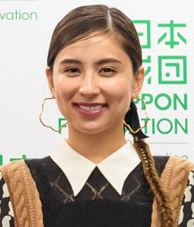 ラブリ、映像作家・米倉強太氏と結婚「私をありのままの私で居させてくれる人」（スポニチアネックス）