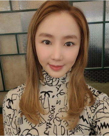 元「天上智喜」Sunday、妊娠し9月に出産と伝える…昨年には流産を経験(WoW!Korea)