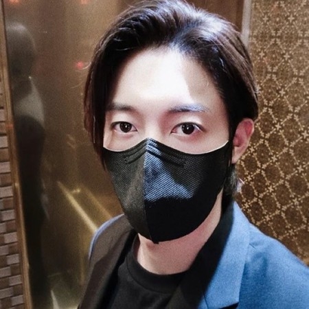 “プレ花婿”キム・ヒョンジュン（リダ）、「きょうはホワイトデー」結婚を控えより男前になったルックスであいさつ(WoW!Korea)