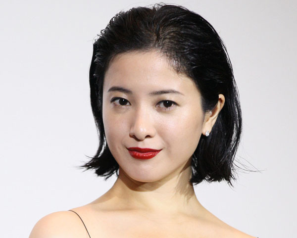 久々に表舞台に現れた吉高由里子の変化に注目集まる! 広瀬アリスと大倉忠義の熱愛発覚で(日刊ゲンダイDIGITAL)