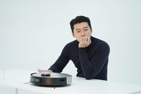 “結婚目前”俳優ヒョンビン、カッコよさがグレードアップ…彫刻のように整ったビジュアル披露(WoW!Korea)