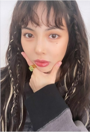 歌手ヒョナ、コロナ感染後の近況を公開…さらにラブリーな美貌(WoW!Korea)