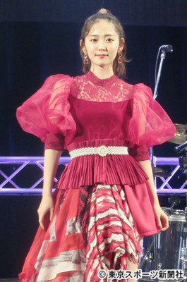 鈴木愛理　有馬記念は「アイつながり」でアーモンドアイ推し（東スポWeb）