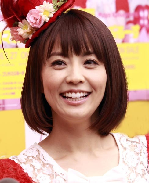 小林麻耶がブログでも市川海老蔵を攻撃開始 やつれた姿と勸玄君&麗禾ちゃんを案じる声(日刊ゲンダイDIGITAL)