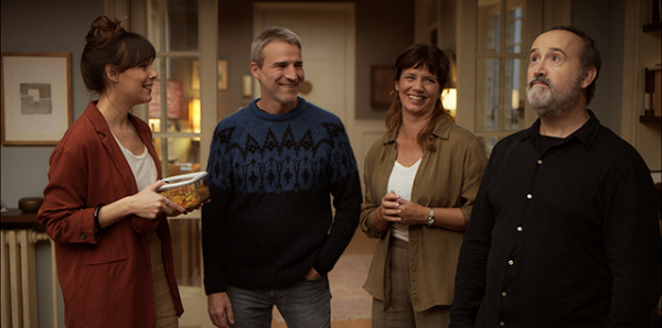 「リトル・ミス・サンシャイン」監督コンビ、スペイン映画「Sentimental」をリメイク(映画.com)