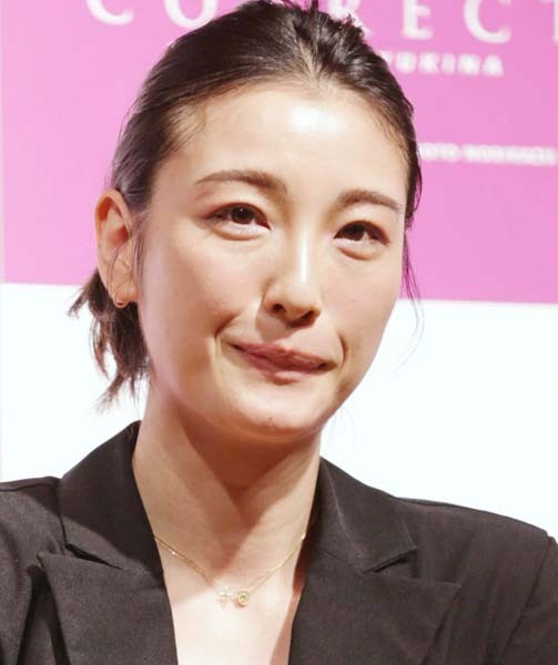 木下優樹菜の写真集はランキング1位取れず…出たがり根性丸出しも“一般人アピール”がアダに(日刊ゲンダイDIGITAL)