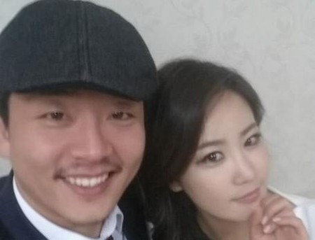 お笑いタレントのキム・ジュノ、キム·ジミン、熱愛認める…”一生を共にしよう、私の半分”(WoW!Korea)